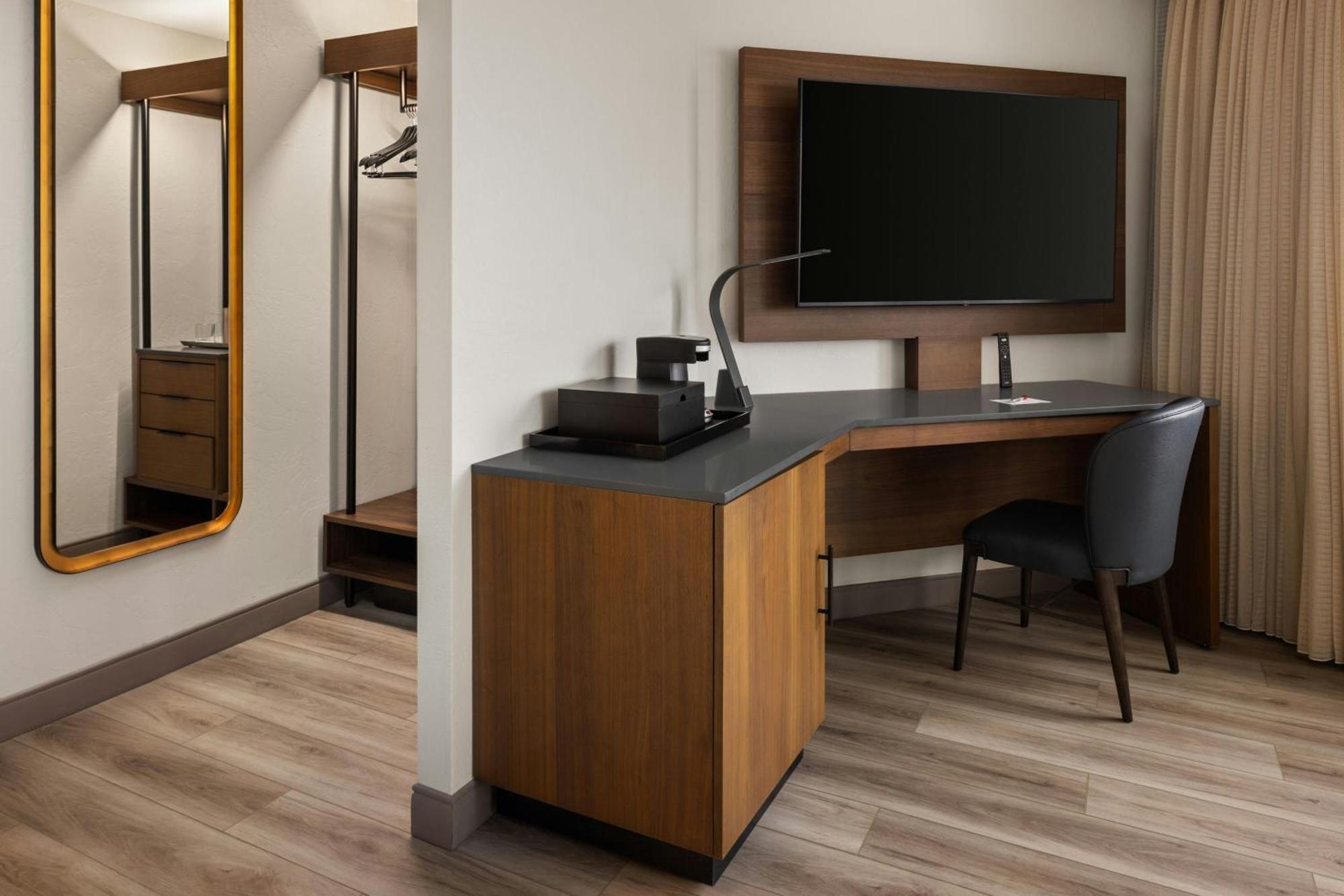 Oshkosh Marriott Waterfront Hotel & Convention Center Exteriör bild